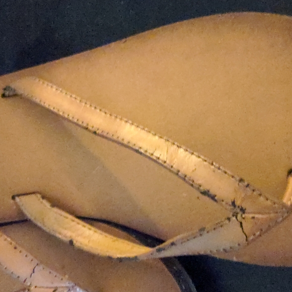 Clarks Tan Salon Spirit Flip-Flop Sandals - Picture 13 of 14